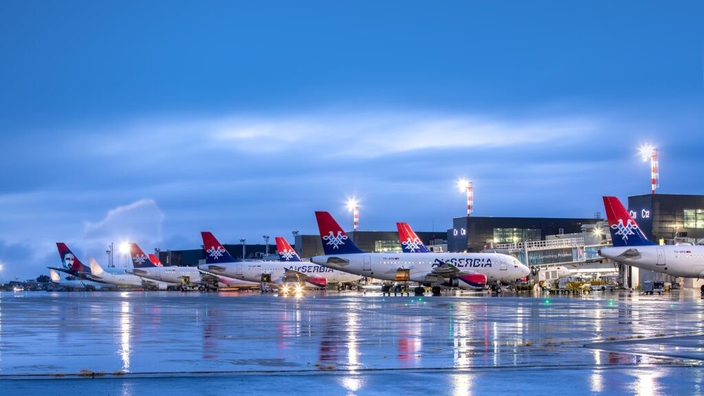 Aeronave Air Serbia, imagine distribuită de Aeroportul Internațional Cluj la anunțul rutei Cluj-Napoca – Belgrad
